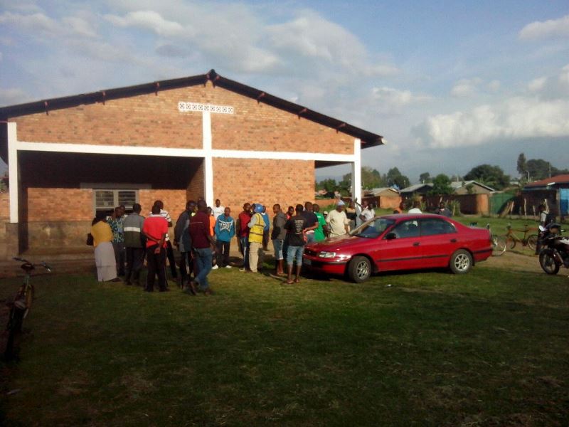 Abaturage ngo babuze inyama zo kurya nkuko byari bisanzwe