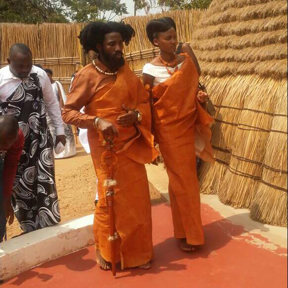Bagiye i Nyanza mu Rukari bahafatira amafoto