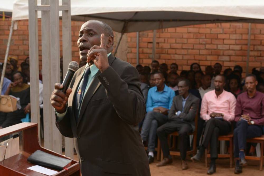 Pasiteri Masomo Gabriel ni we wabwirije ijambo ry'Imana