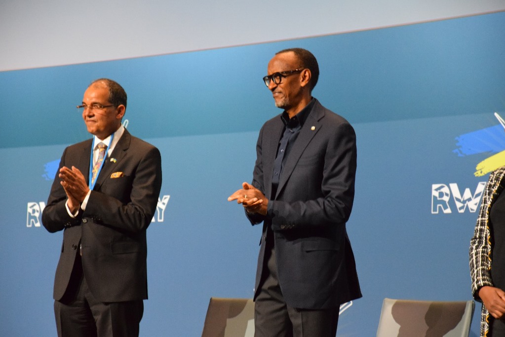 Ambasaderi w’u Rwanda mu Budage, Igor Cesar yakiriye Perezida Kagame i Bonn