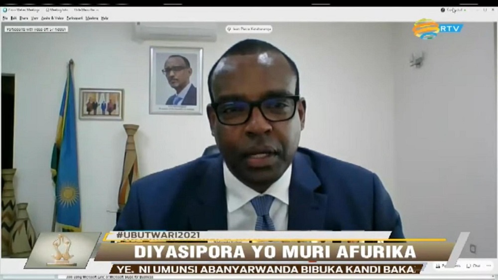 Ambasaderi w’u Rwanda muri Sénégal, Jean Pierre Karabaranga, yavuze ko bahisemo kwizihiza Umunsi w'Intwari ku wa 6 Gashyantare kuko umunsi wa nyawo wasanze abenshi bari mu kazi