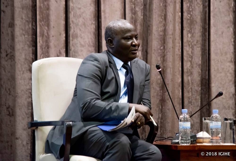 Twizeyimana Albert Baudouin wari uhagarariye Umuryango PAX PRESS yavuze ko  hakenewe integanyanyigisho yihariye yerekana amagambo akwiye gukoreshwa n’arimo ingengabitekerezo ya Jenoside agomba gukumirwa