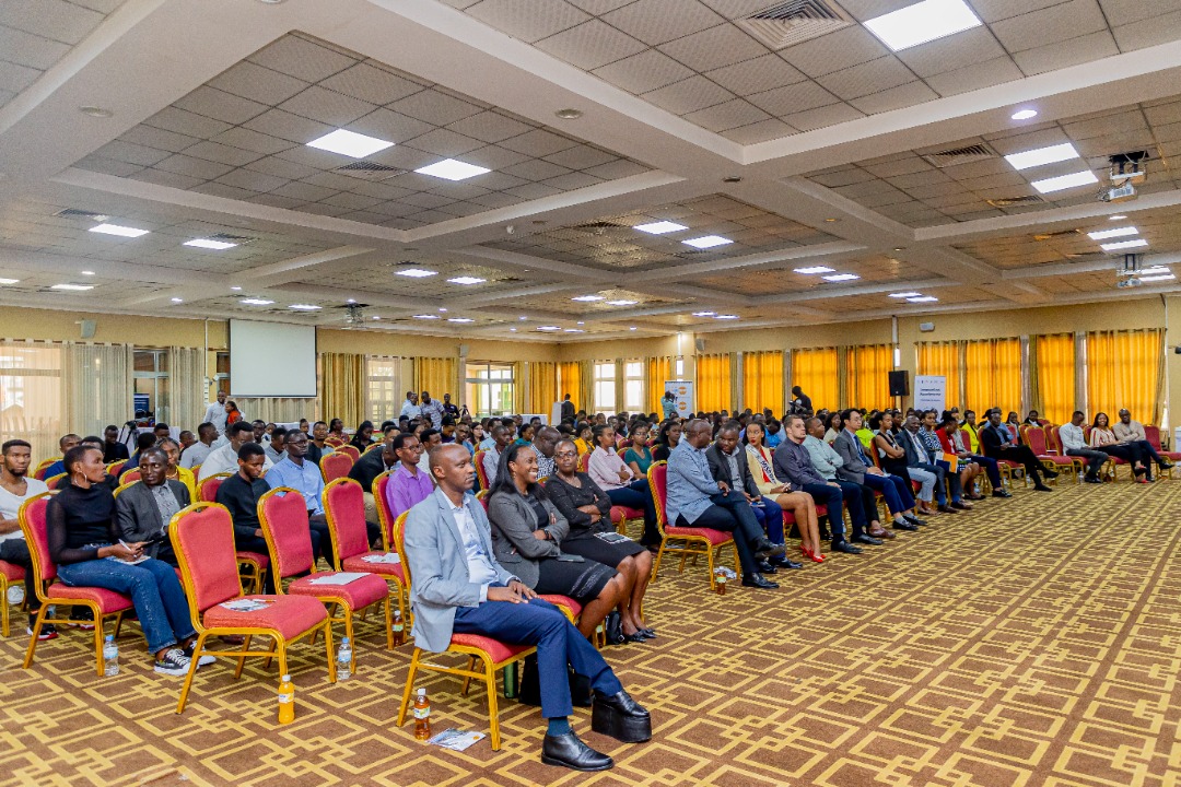 Urubyiruko ruzitabira iAccelerator5 rwasabwe umusanzu mu kwimakaza ibiganiro ku buzima bw’imyororokere mu muryango