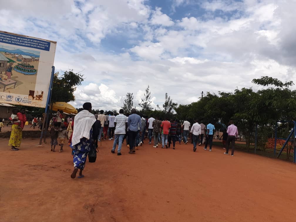 Abato n'abakuru basabye umuryango mpuzamahanga gutabara no kubavuganira kugira ngo bemerwe mu gihugu cyabo