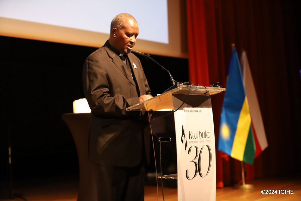 Antoine Cardinal Kambanda ageza ijambo ku bitabiriye
