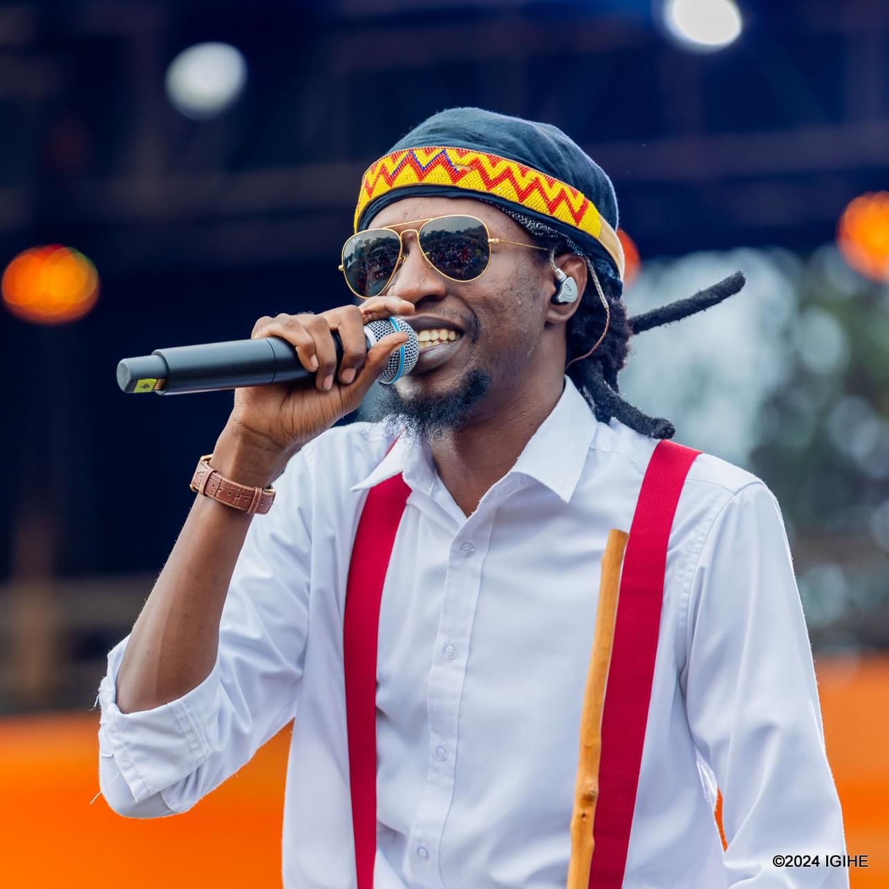 Ruti Joël ni umwe mu bahanzi b'abahanga mu muziki gakondo