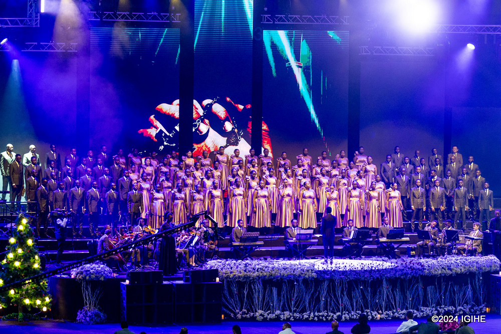 Igitaramo "Christmas carols" cya 2024, iyi korali yanyuze abakitabiriye