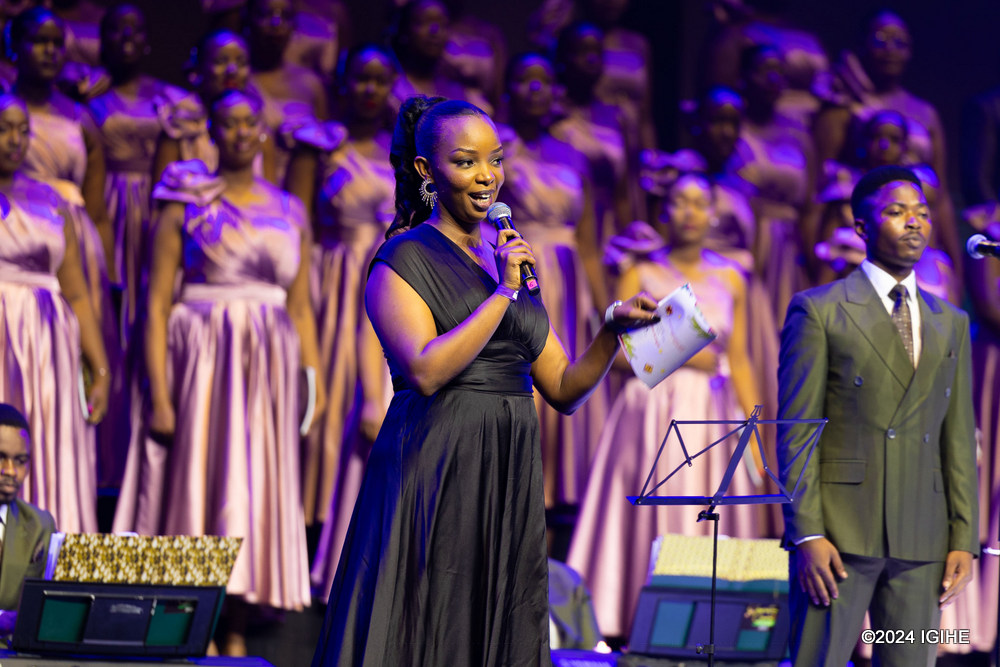Umunyamakuru Ingabire Egidie Bibio ni umwe mu bayoboye iki gitaramo