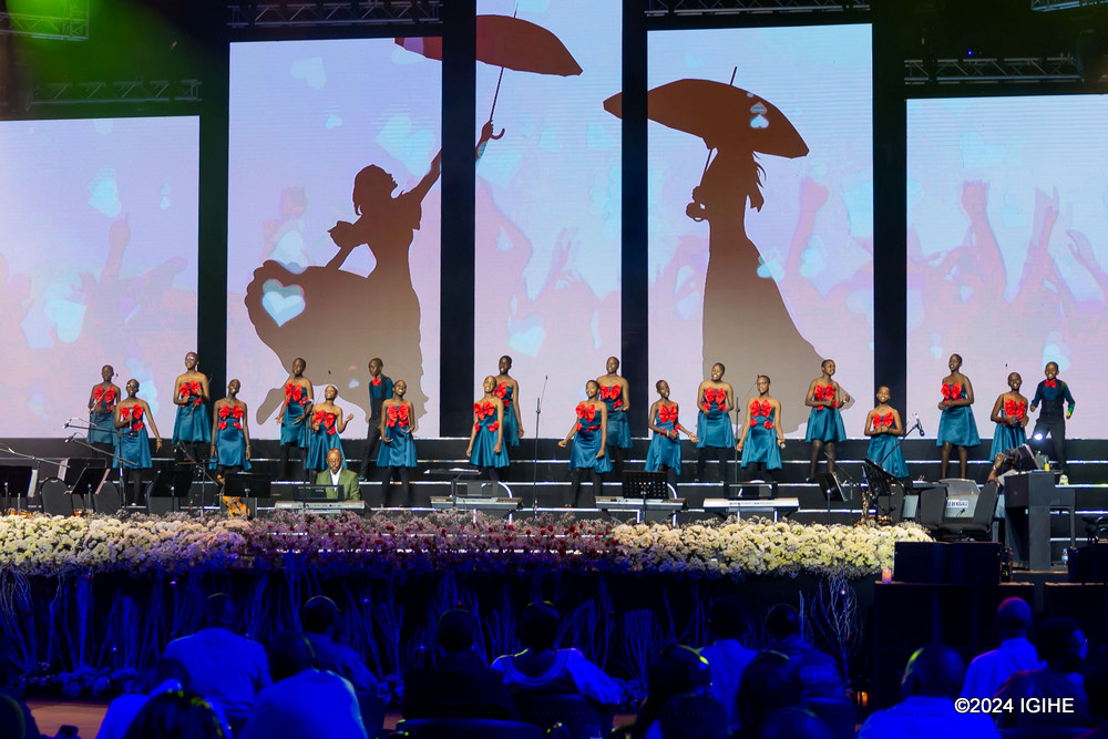 Abana bo muri Chorale de Kigali baririmbye indirimbo z'abana zakunzwe