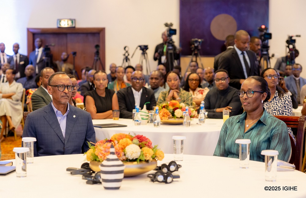 Perezida Kagame yitabiriye amasengesho ari kumwe na Madamu Jeannette Kagame