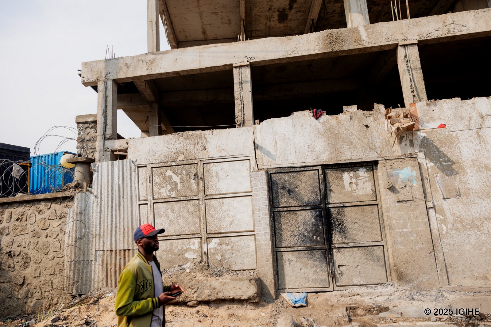 Abaturage baba bagenda bisanzuye nta kintu bikanga