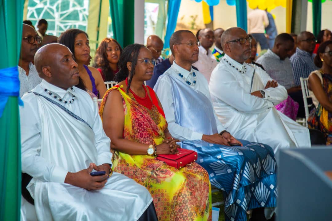 Bitabiriye ibi birori bambaye kinyarwanda