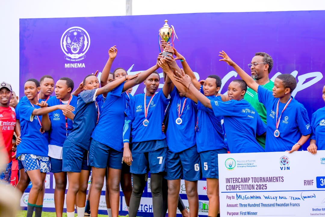 Mugombwa yegukanye igikombe cya Volleyball mu bagore