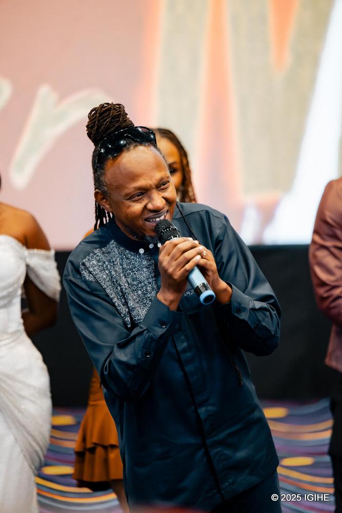Mighty Popo yijeje gukora filimi zihangana ku ruhando mpuzamahanga