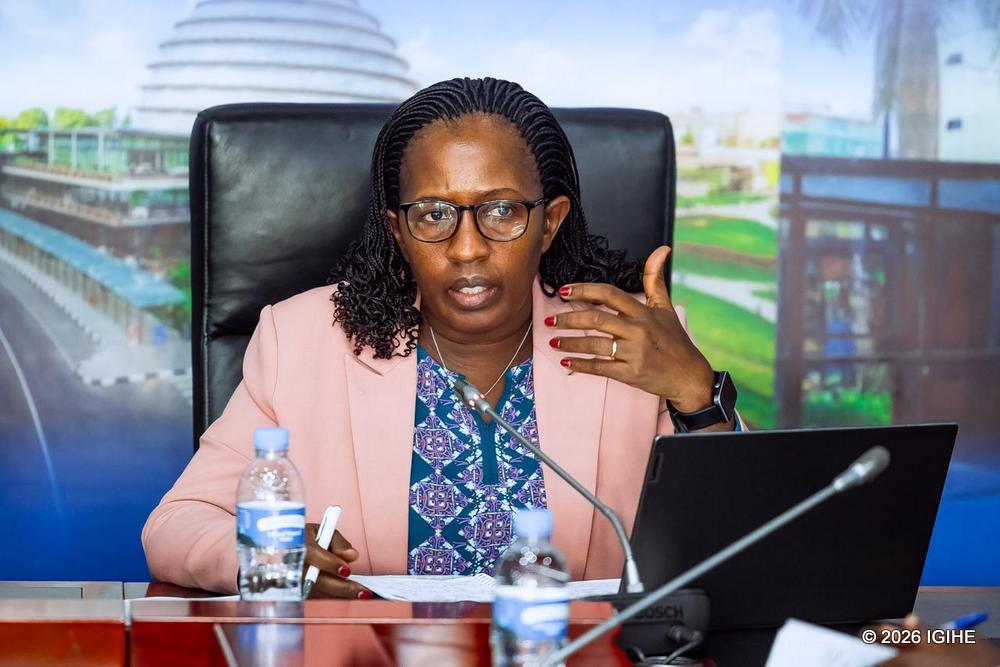Perezida wa Komisiyo y'Ingengo y'Imari n'Umutungo, Uwamariya Odette, yagaragaje ko gukoresha neza ingengo y'Imari n'Umutungo bya Leta ku gihe bifasha igihugu kugera ku ntego kifuza