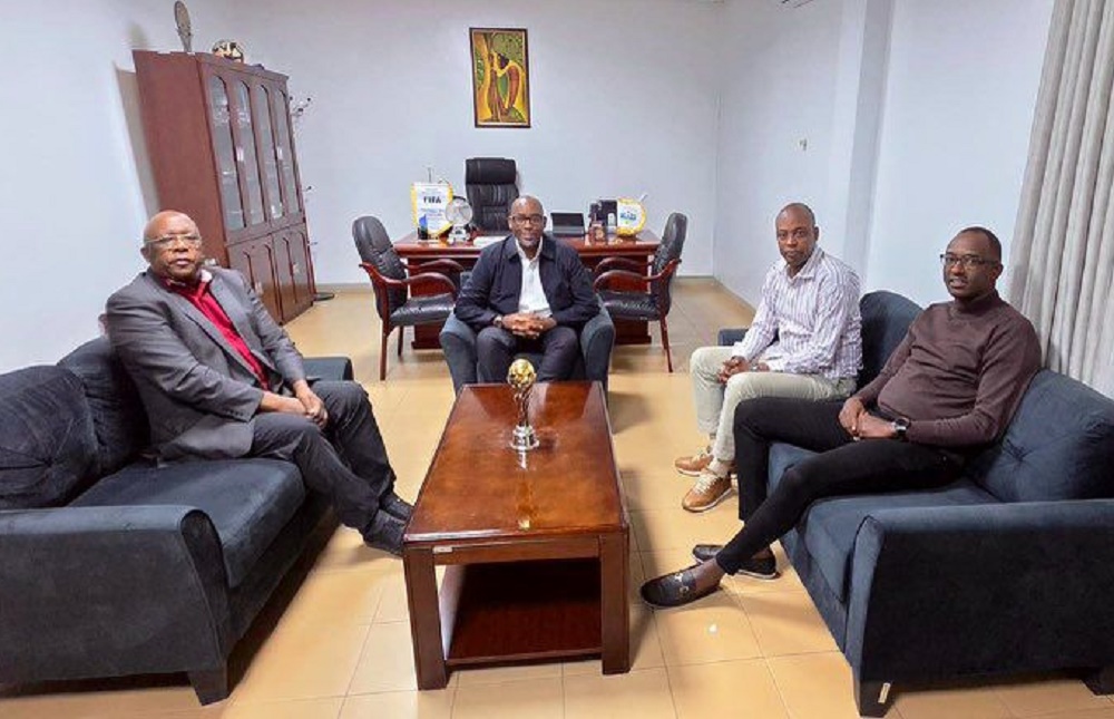 Ibiganiro byahuje FERWAFA, Rayon Sports na Kiyovu Sports byasize Haringingo Francis yemerewe gusubira muri Gikundiro