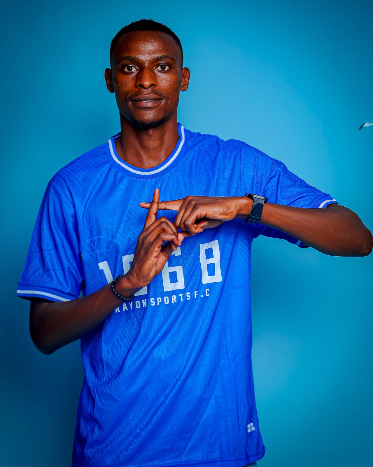 Nisingizwe Christian wakiniraga Mukura VS, yatangajwe nk'umukinnyi mushya wa Rayon Sports