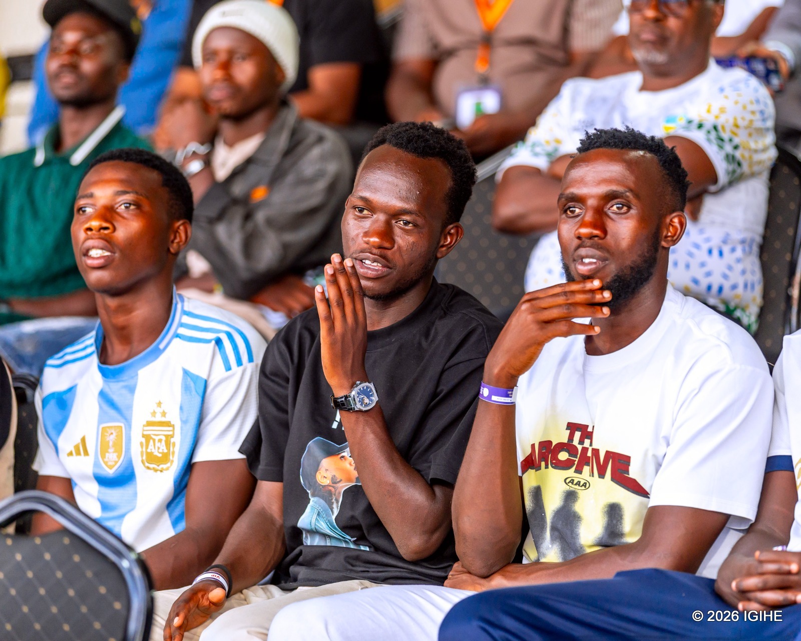 Rayon Sports y'Abagabo yagiye gushyigikira iy'abagore