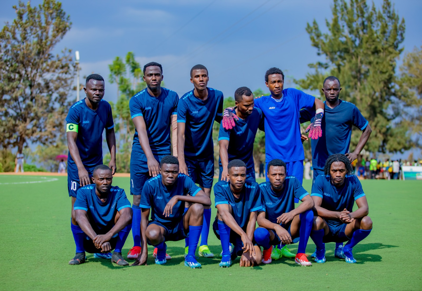 Abakinnyi ba Honest Auto Vehicle Garage babanje mu kibuga
