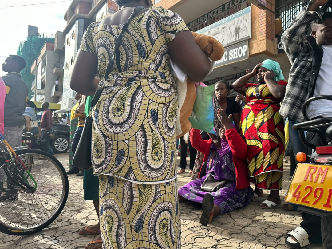 Ni ibihe bikomereye abacururizaga muri iri soko bahakuraga ibibatunga