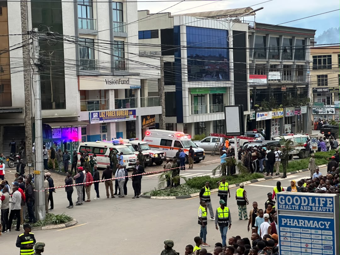 Ibice bimwe by'umuhanda byakumiriwemo abantu kugira ngo hakorwe ubutabazi ku isoko cya GOICO riri gushya