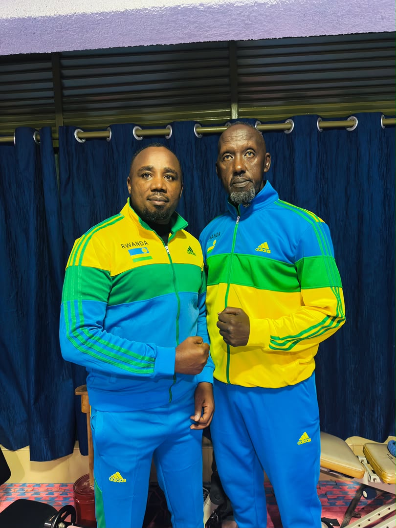 Perezida wa GAMMA Rwanda, Mwizerwa Dieudonné, ari kumwe n'umutoza Sinzi Tharcisse