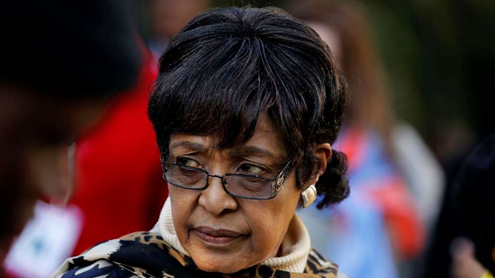 Winnie Madikizela yavuze ko ruswa n’imiyoborere mibi bigejeje kure ishyaka rya ANC