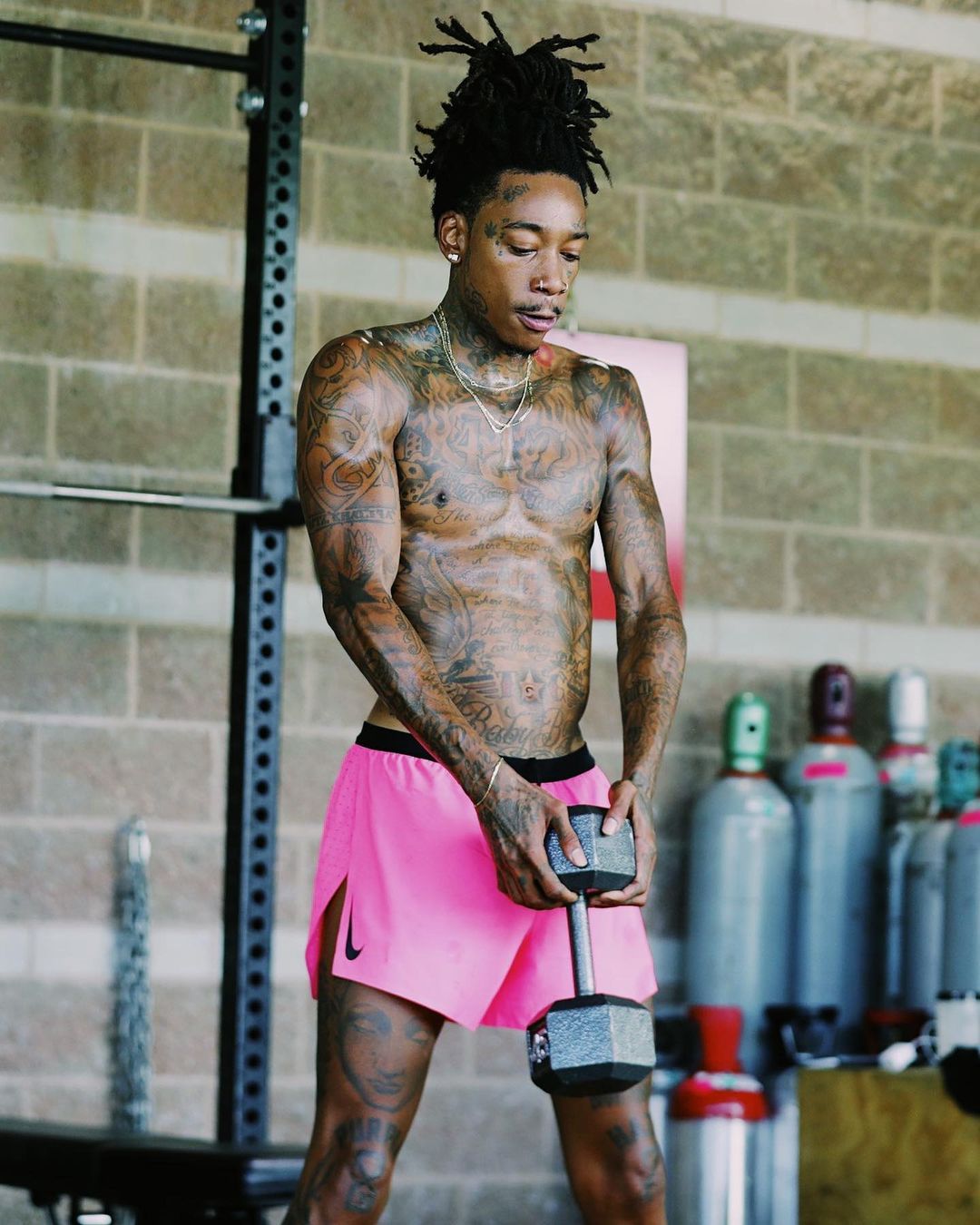 Wiz Khalifa amaze iminsi mu myitozo ikomeye
