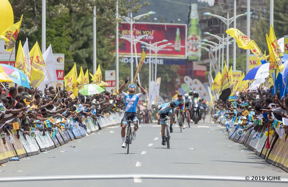 Vanigas yatsinze abo bari kumwe kubera Sprint