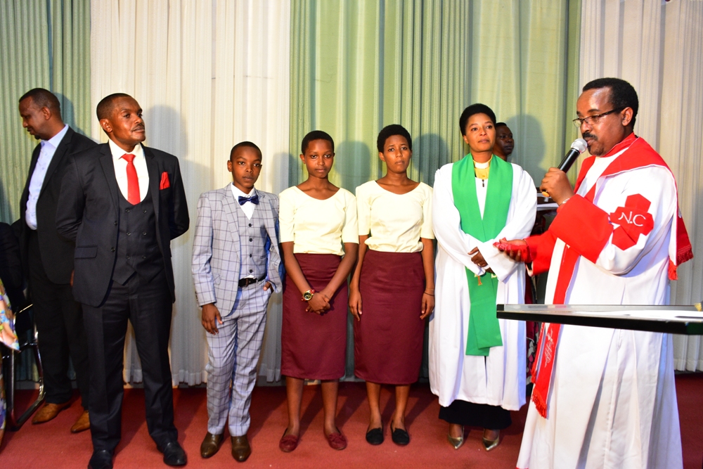 Yimitswe agaragiwe n'umuryango we