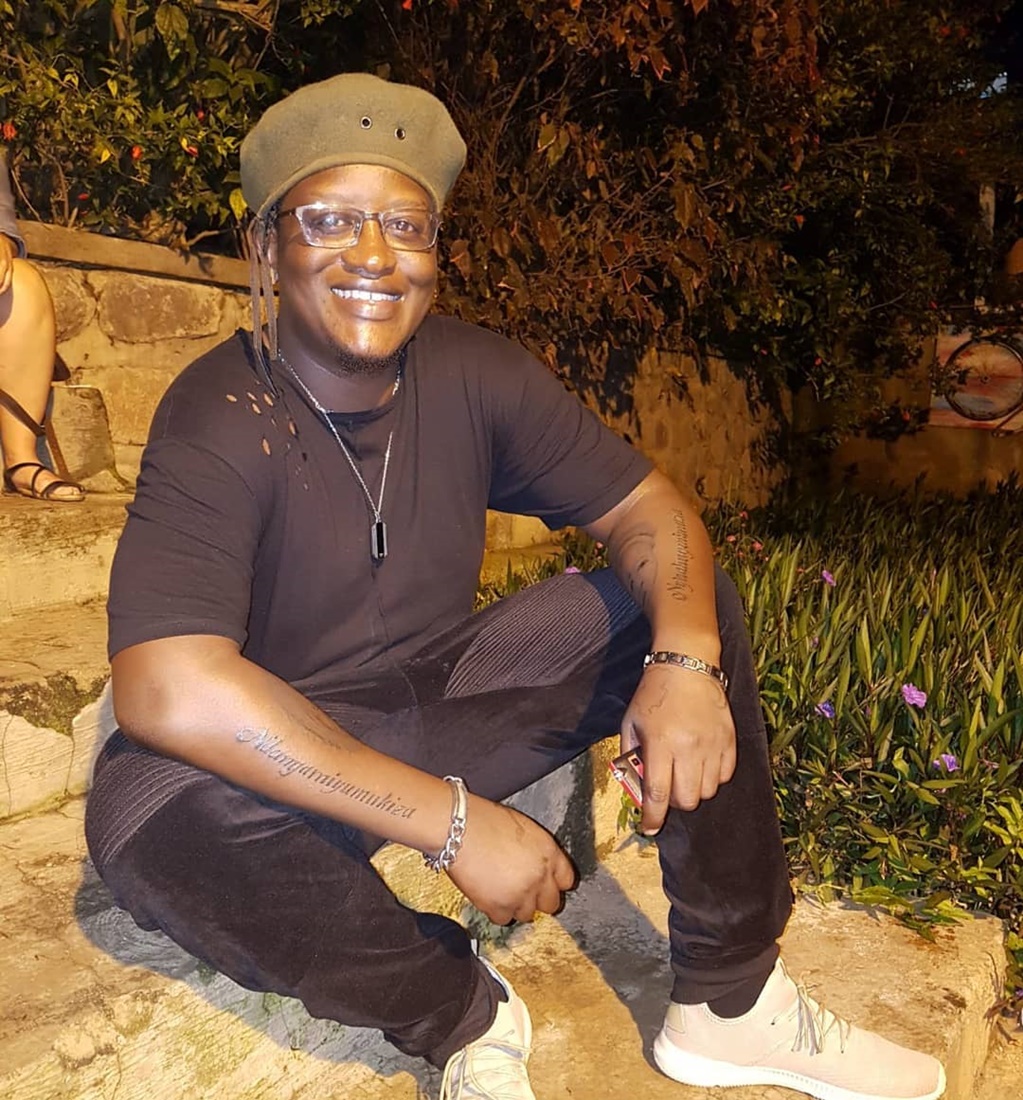 Yiyanditseho izina rya se witwaga Ndangamiyumukiza mu kumuzirikana
