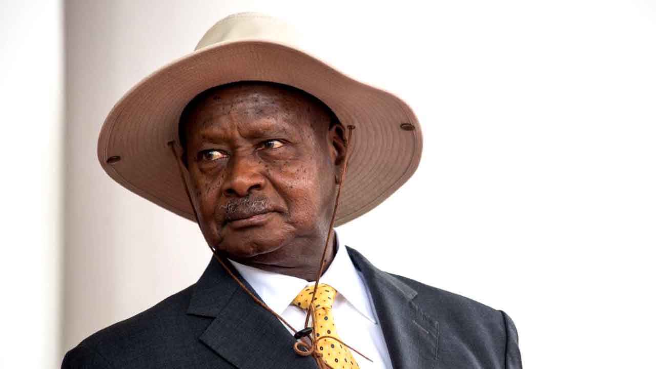 Yoweri Kaguta Museveni, Perezida wa Uganda amaze igihe kinini yariyemeje gupyinagaza u Rwanda