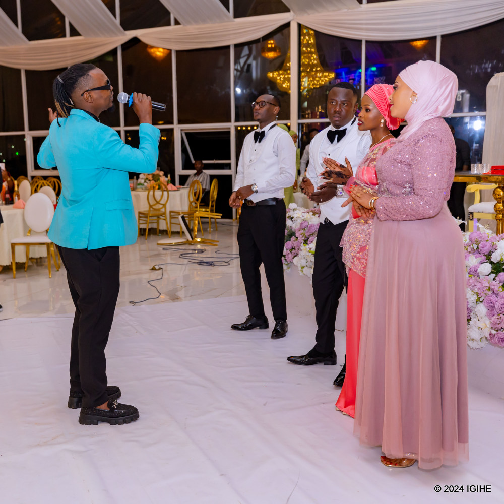 Yvanny Mpano yishyuriwe kuririmba indirimbo imwe