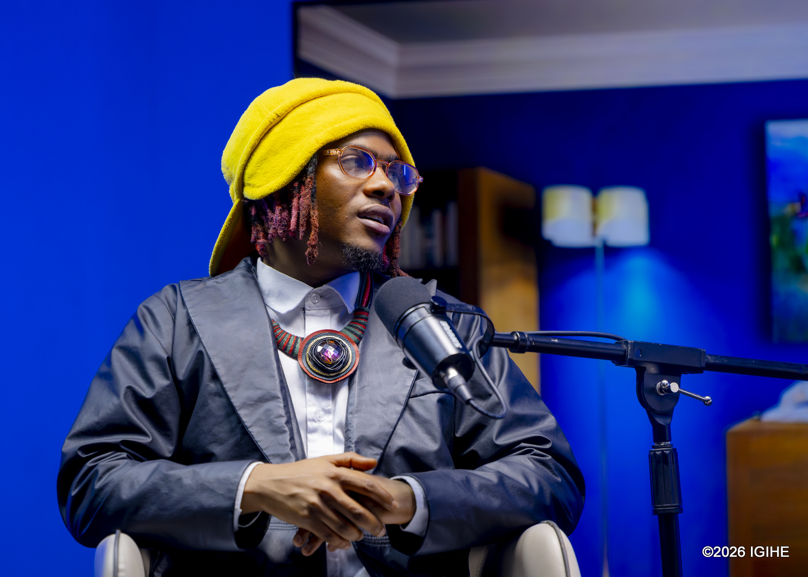 Umukinnyi w’umukino wo koga wagiye mu muziki bimutunguye: Urugendo rwa Okkama