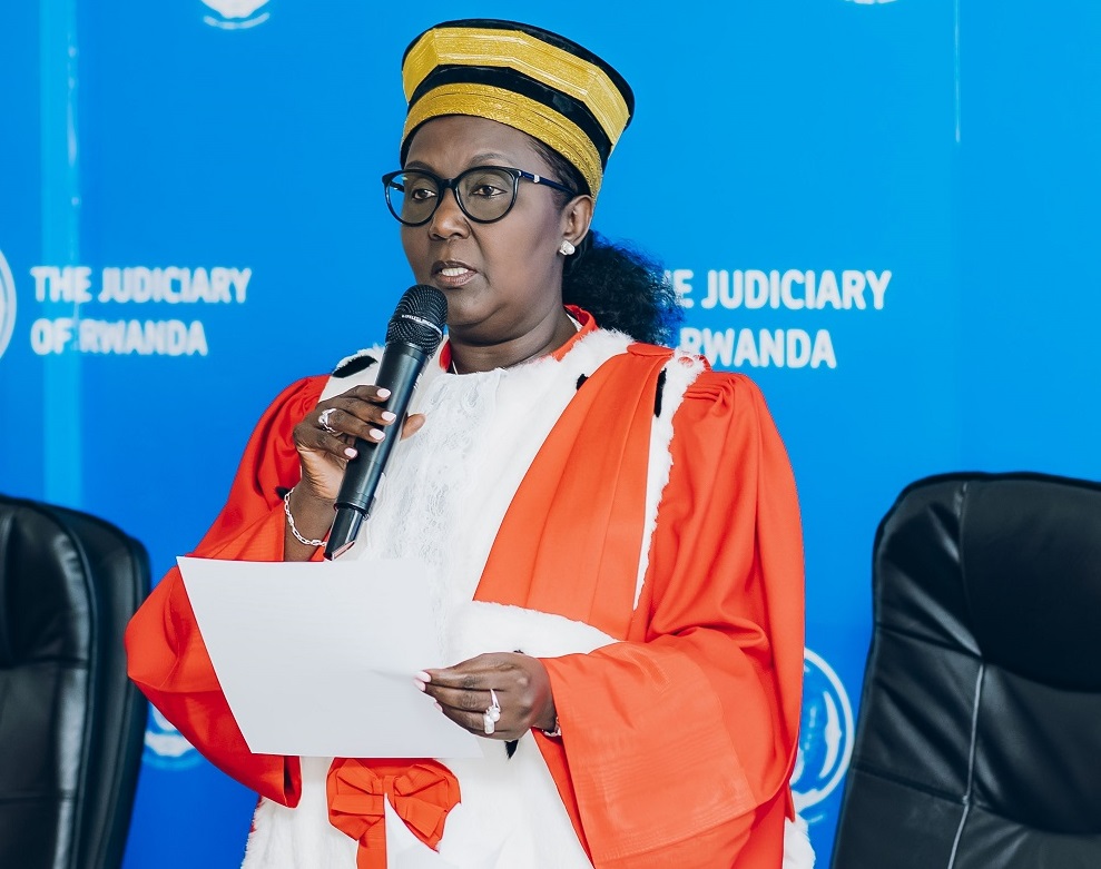 Umukoro wa Mukantaganzwa ku bacamanza