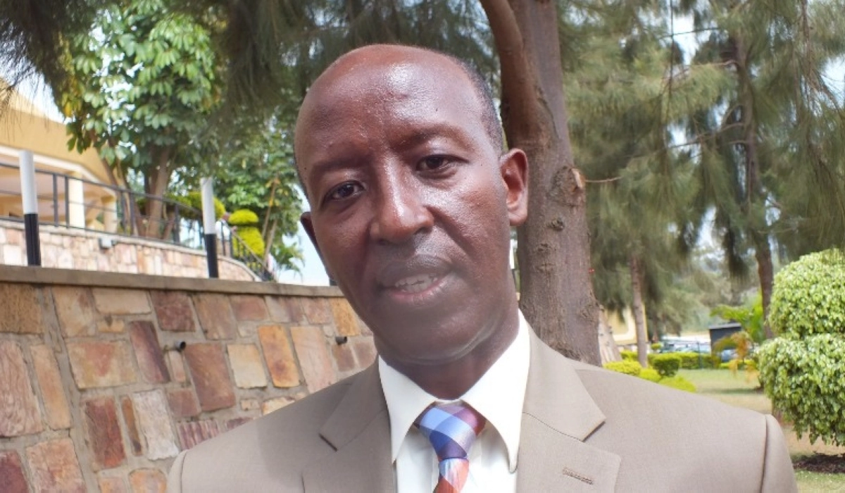Impamvu urukiko rwaciye ifaranga rimwe Ruvebana wahamijwe gusambanya umwana