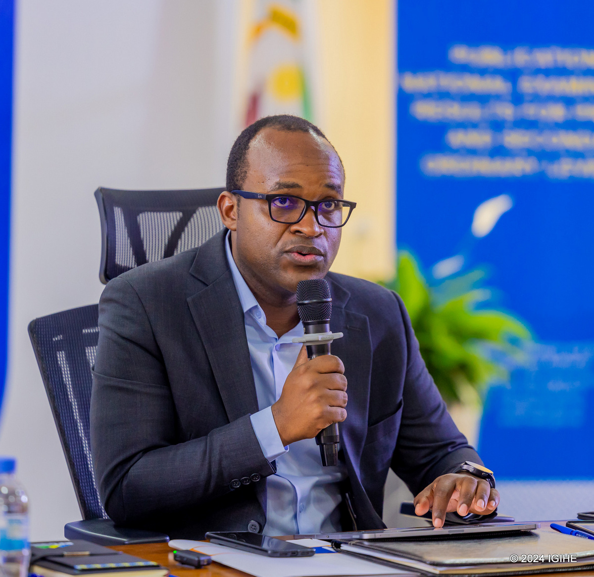 Igisubizo cya Minisitiri Twagirayezu ku mubyeyi wasabye guhanisha abanyeshuri inkoni