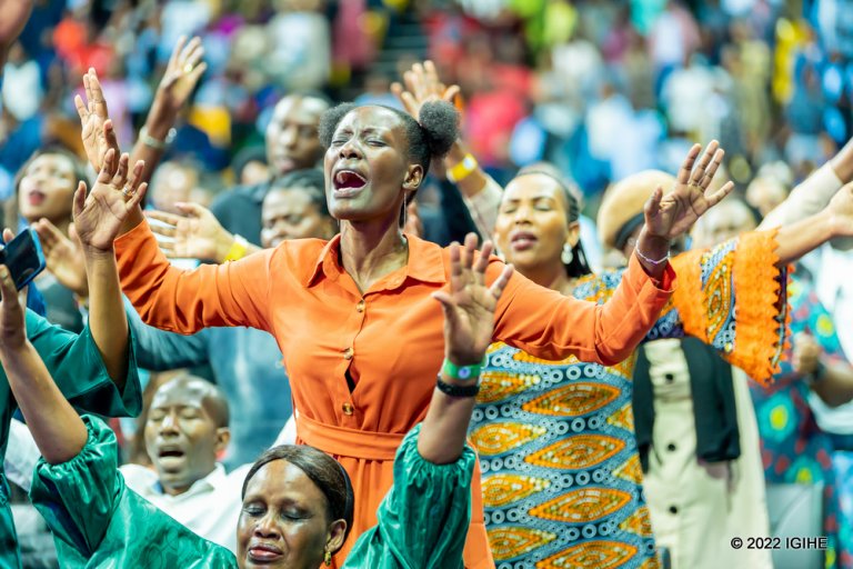Uko Abanyarwanda binjiye mu Mwaka Mushya wa 2023 (Amafoto na Video)