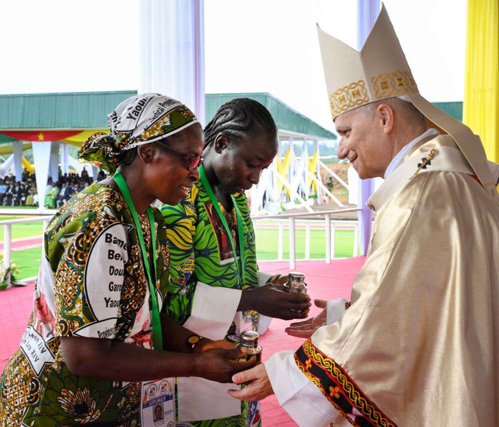Uruzinduko rwa Papa Léon XIV muri Cameroun rwasize induru: Haravugwa ruswa mu kumwakira kugeza n’ibukuru