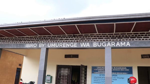 Rusizi: Gitifu wavuzweho gusambanya umugore yabaye ahagaritswe