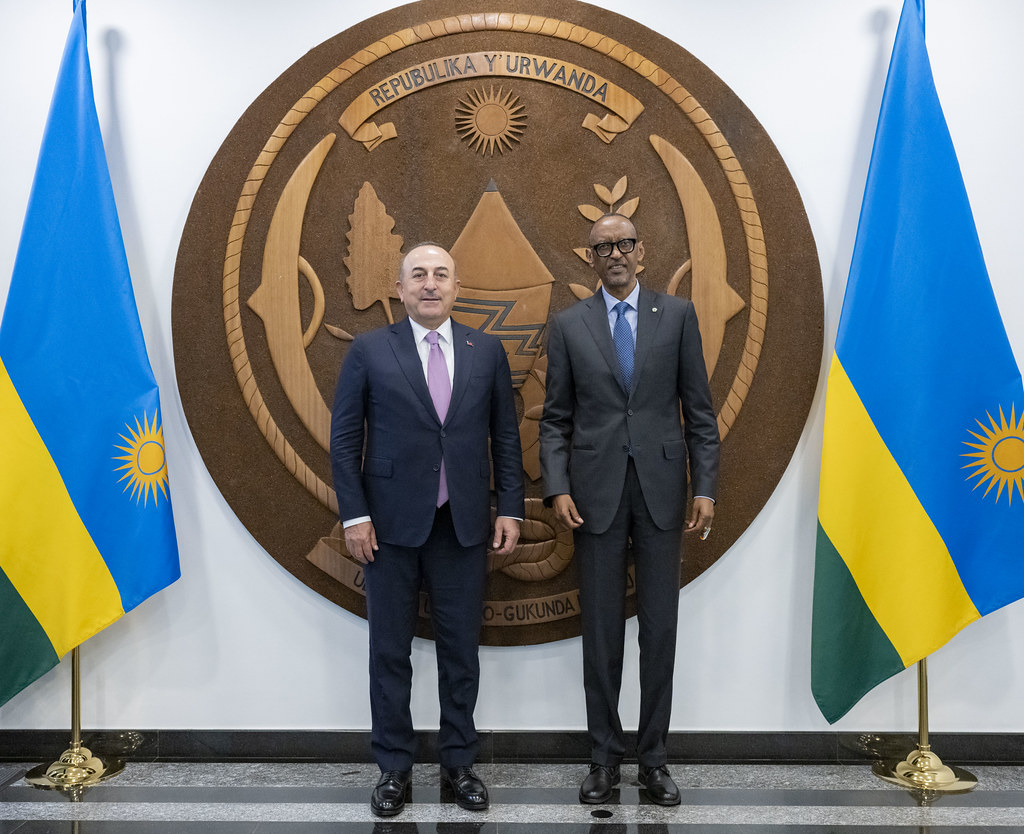 Perezida Kagame yakiriye Minisitiri w’Ububanyi n’Amahanga wa Türkiye