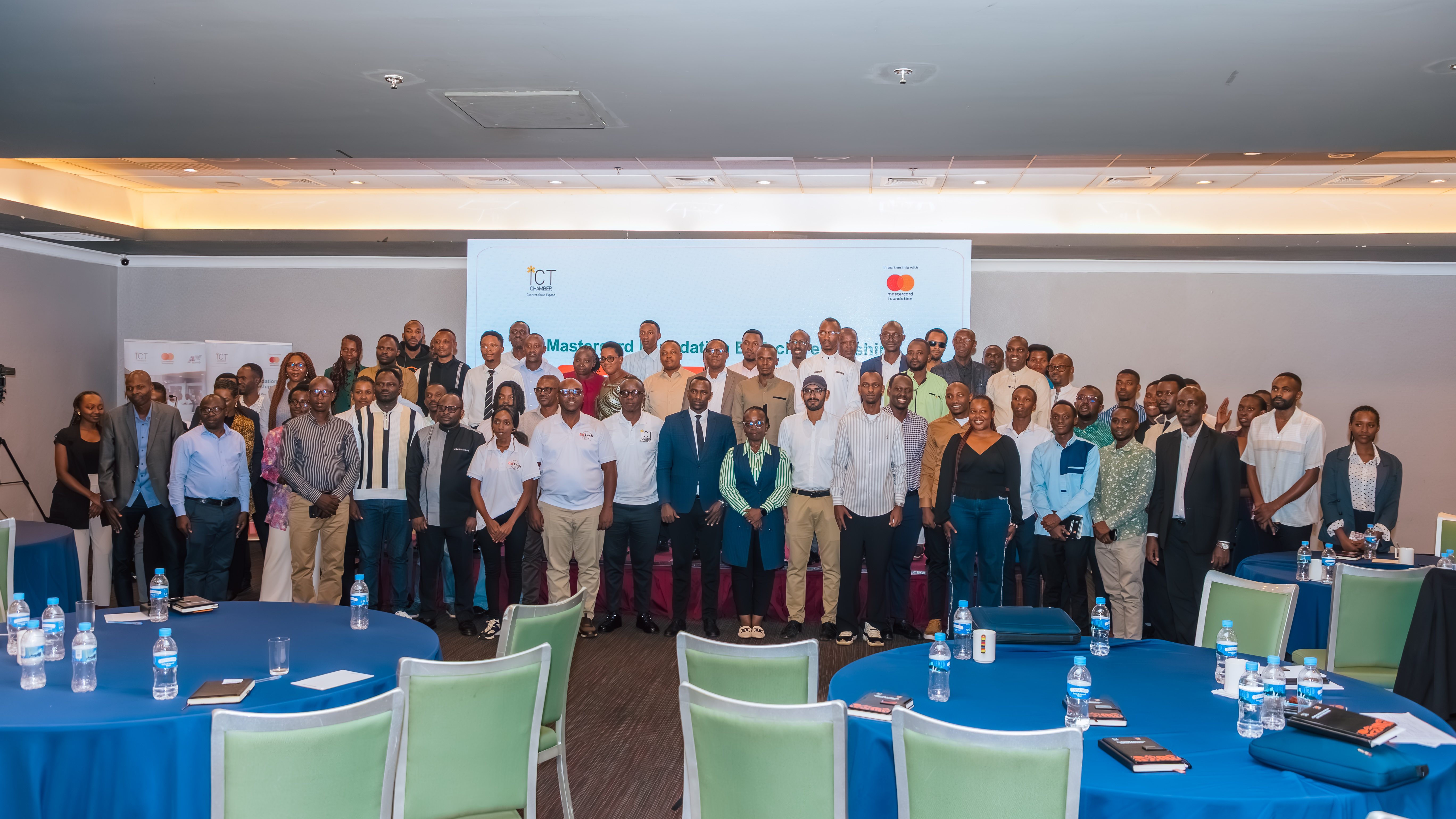 Amashuri yo mu Rwanda yatangiye guhabwa ikoranabuhanga ririmo n’irya ‘robots’ ryifashishwa mu masomo