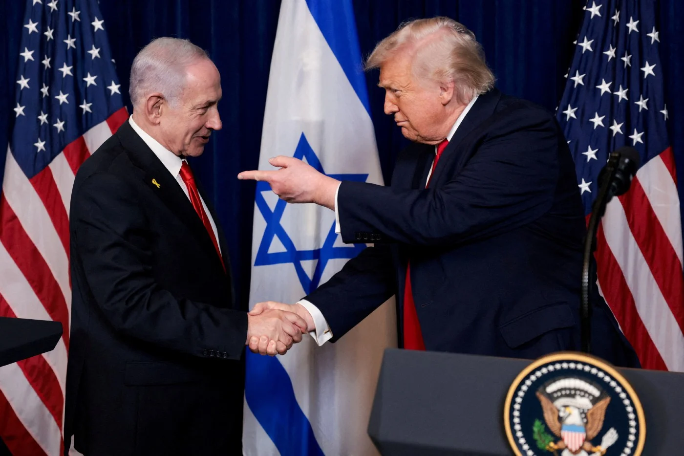 Trump yibukije Netanyahu ko nta mahitamo afite uretse kwemera ibyo Amerika izumvikanaho na Iran