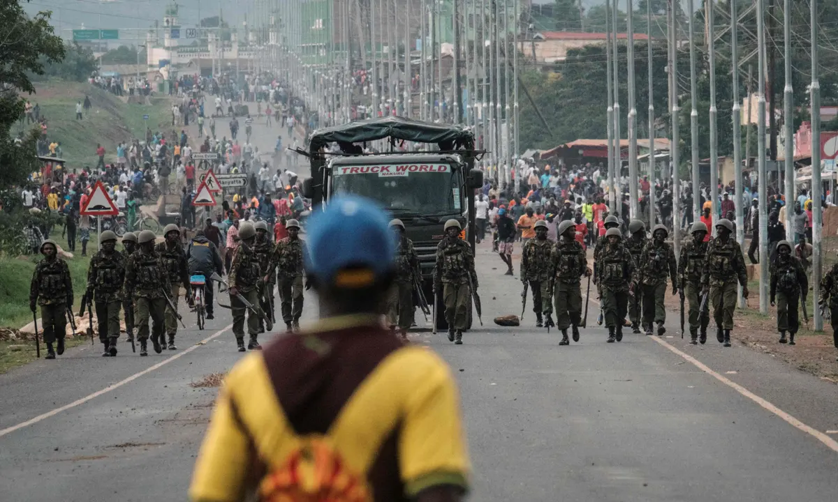 Abapolisi 12 ba Kenya bakurikiranyweho ibyaha byibasiye inyokomuntu nyuma y'amatora ya 2017