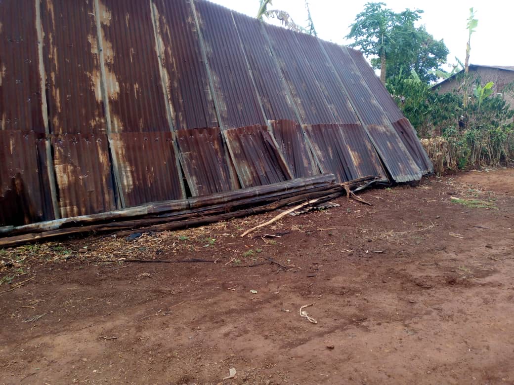 Ngoma: Imvura ivanze n’umuyaga yasambuye inzu 11 z’abaturage