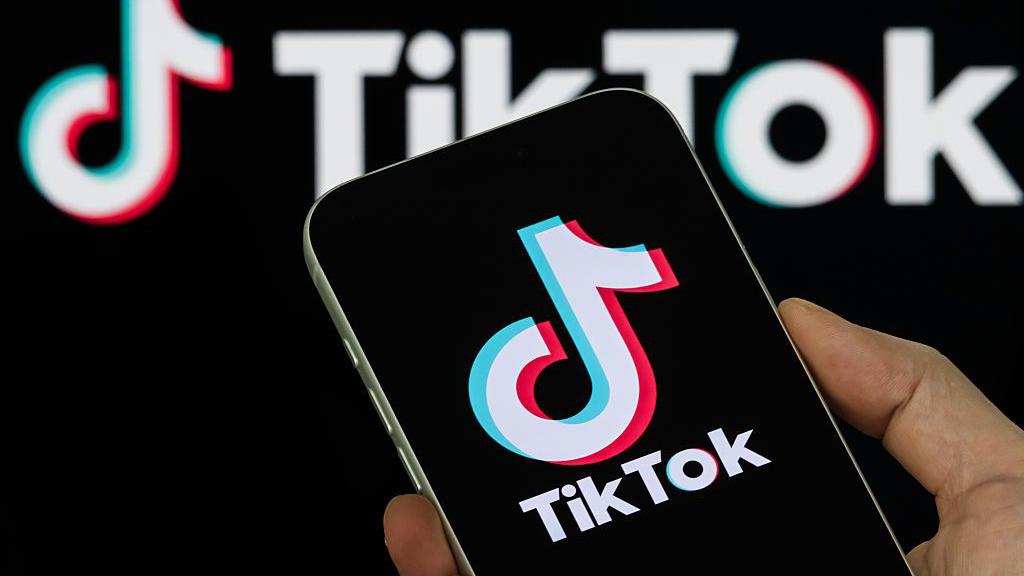 TikTok yashinjwe gusiba amakuru anenga Trump