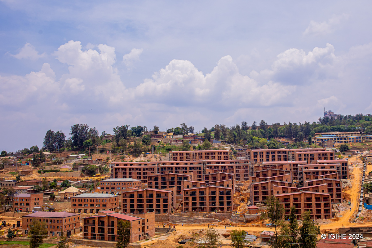 Ubwiza bw’Umudugudu wa Mpazi uri hafi gutuzwamo indi miryango