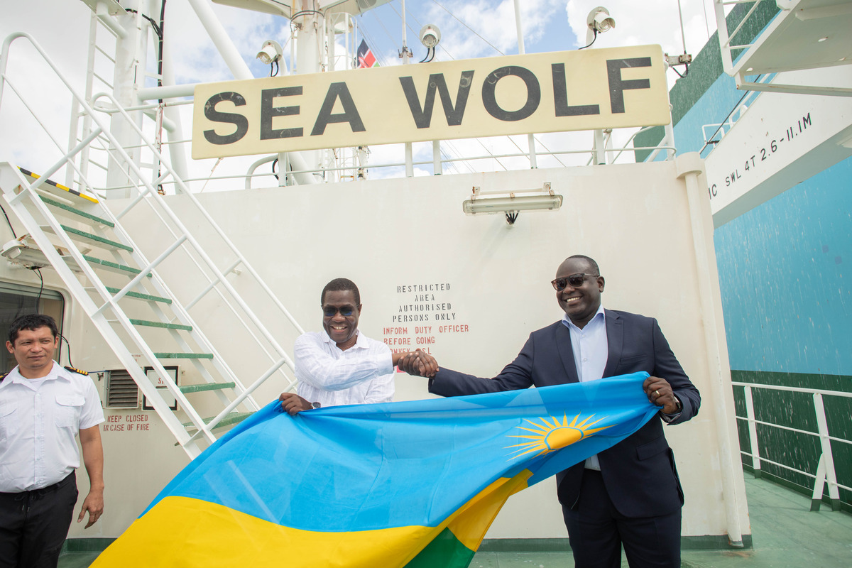 U Rwanda rwakiriye ibikomoka kuri peteroli rwifashishije inzira nshya; toni 40.000 zageze i Mombasa