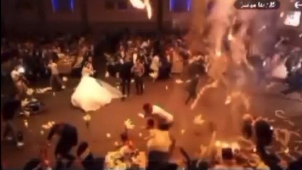 Iraq: Abasaga 100 bishwe n'inkongi ubwo bari mu bukwe
