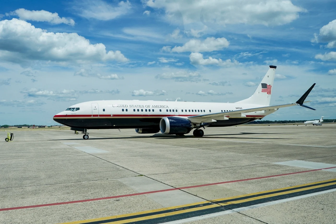 Trump yatashye Air Force One nshya yahawe na Qatar nk’impano